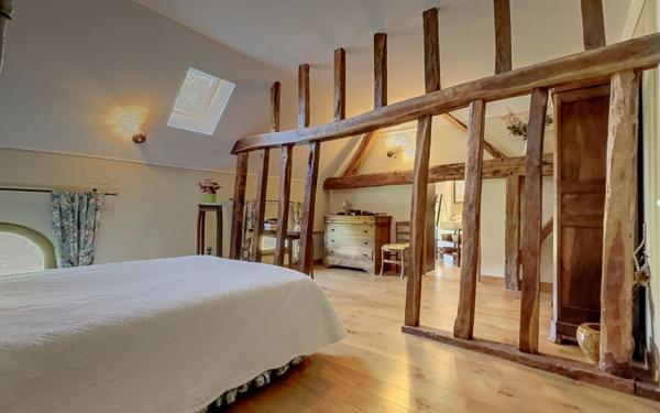 Maison à vendre    8 pièces • 286 m2 Esbarres