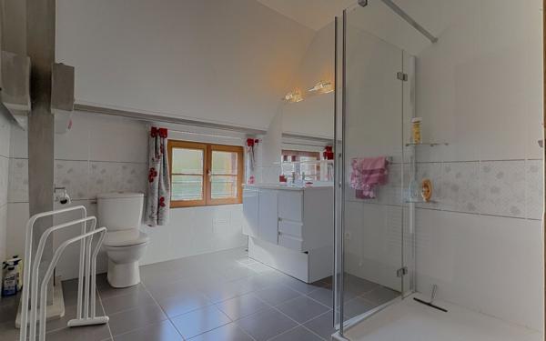 Maison à vendre    8 pièces • 286 m2 Esbarres