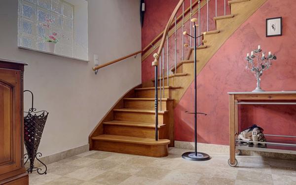 Maison à vendre    8 pièces • 286 m2 Esbarres