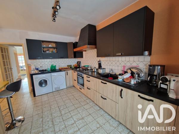 Maison à vendre 11 pièces 224 m² Le Mené