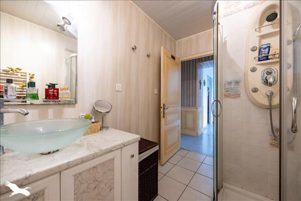 Maison à vendre |  Dompierre-sur-Yon |  3 pièces | 220 m²