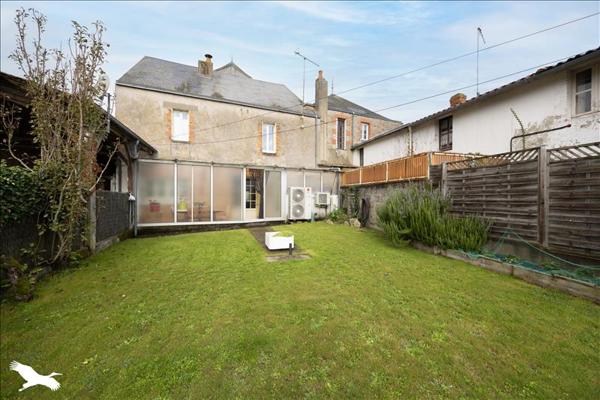 Maison à vendre |  Dompierre-sur-Yon |  3 pièces | 220 m²