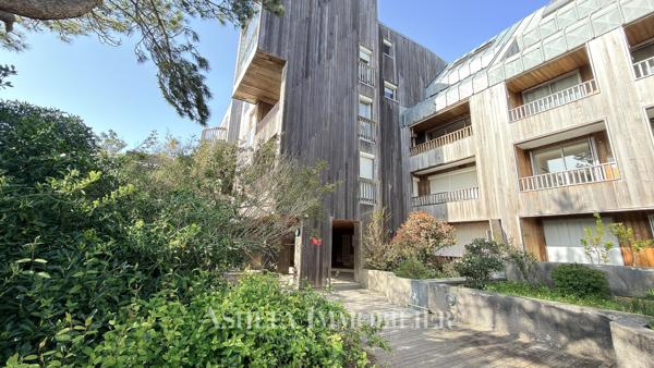 À VENDRE DUPLEX DERNIER ÉTAGE VUE MER ET TERRASSES