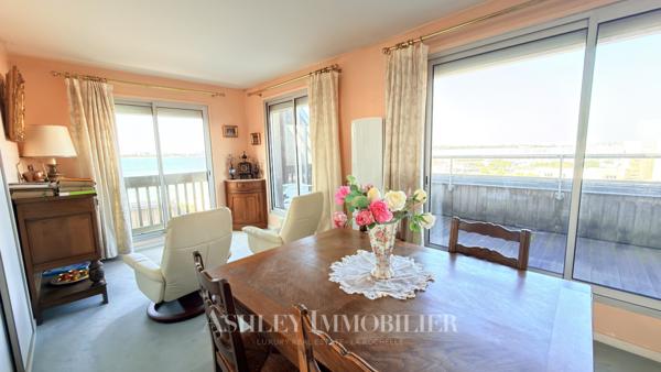 À VENDRE DUPLEX DERNIER ÉTAGE VUE MER ET TERRASSES