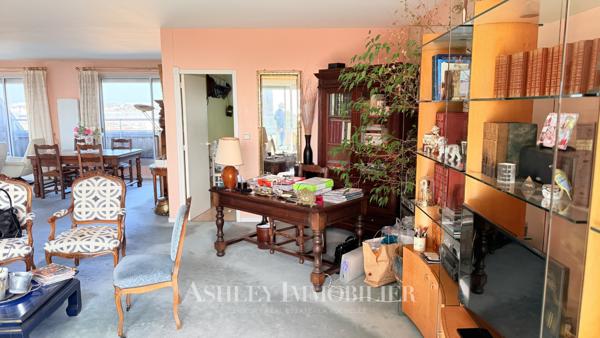 À VENDRE DUPLEX DERNIER ÉTAGE VUE MER ET TERRASSES