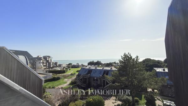 À VENDRE DUPLEX DERNIER ÉTAGE VUE MER ET TERRASSES