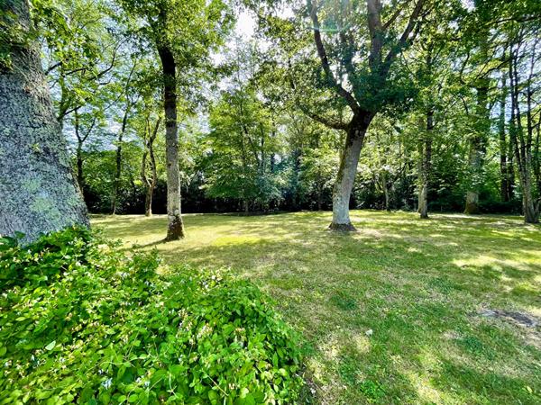 Longère de charme de 164 m² ? 4 chambres ? parc arboré de 3 370 m²