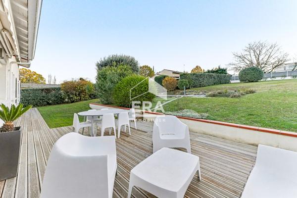 Maison Saint Sauveur 152 m2 avec piscine