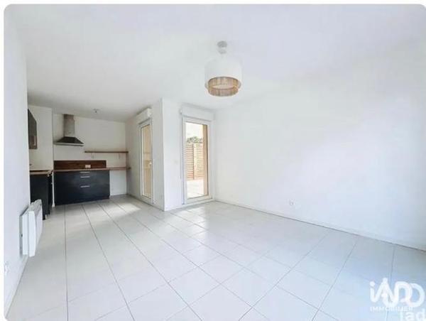 Location appartement 3 pièces 56 m² Avignon