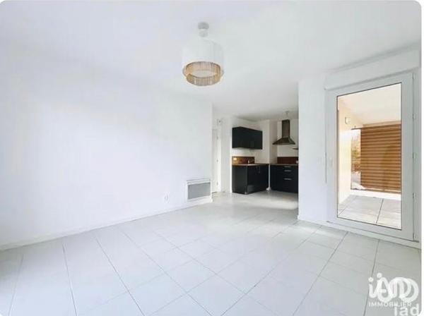 Location appartement 3 pièces 56 m² Avignon