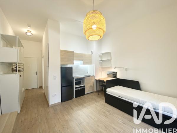Location studio 24 m² Massy