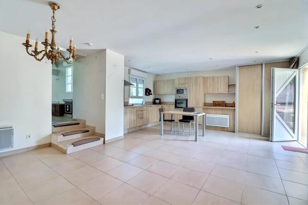 Vente / Maison à Verneuil-en-Halatte (60550)