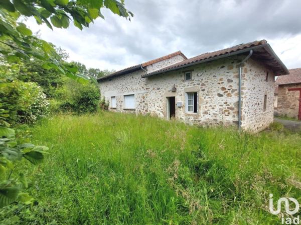 Maison 4 pièces de 80 m² à Oradour-sur-Vayres (87150)