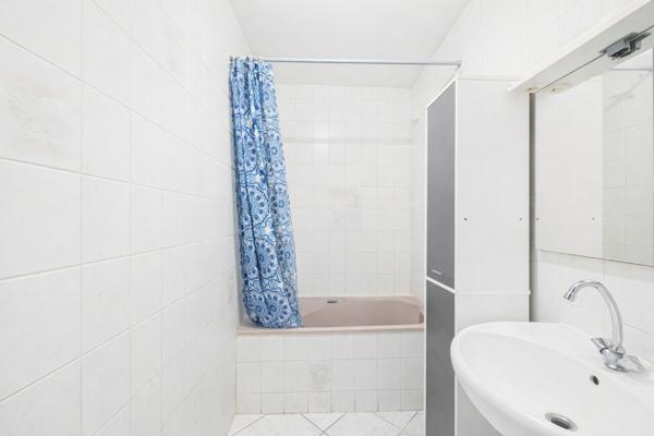 Appartement vendu loué T5 - 92 M2 avec 2 balcons et garage