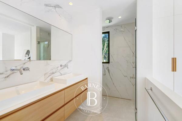 Grimaud, Villa 4 Chambres -  230 m² à vendre