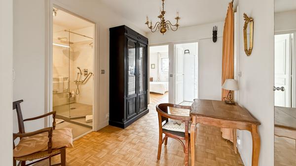 T2 transformable en T3 Double séjour Lumineux Parking