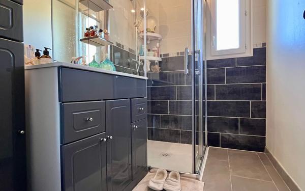 Maison à vendre    4 pièces •  Niort