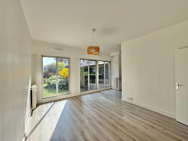 STUDIO Montreuil  33 m2  RUE CONDORCET