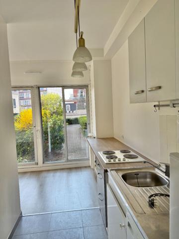 STUDIO Montreuil  33 m2  RUE CONDORCET