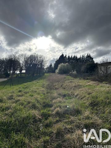 Terrain à vendre 1 974 m² Saint-Pierre-Lafeuille