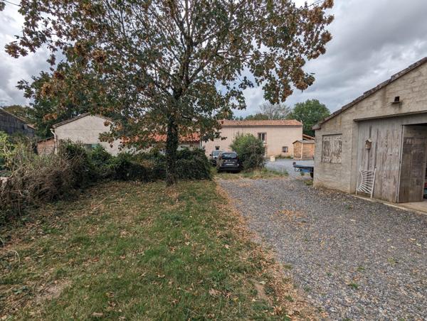 Terrain à LE TRAVET, 81120 - 465m²