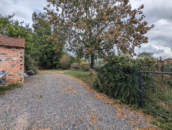 Terrain à LE TRAVET, 81120 - 465m²