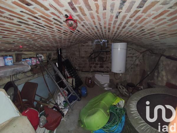 House for sale 4 rooms 53 m² Cronat