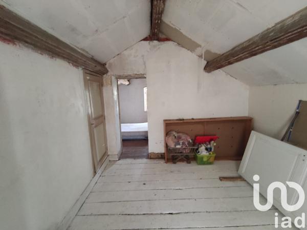 House for sale 4 rooms 53 m² Cronat