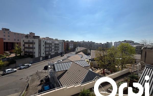 Appartement à louer    4 pièces •  Montigny-le-Bretonneux