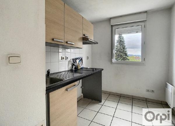 Appartement à louer    2 pièces • 63,43 m2 Montluçon