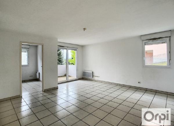 Appartement à louer    2 pièces • 63,43 m2 Montluçon