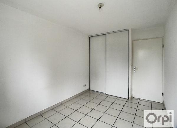 Appartement à louer    2 pièces • 63,43 m2 Montluçon