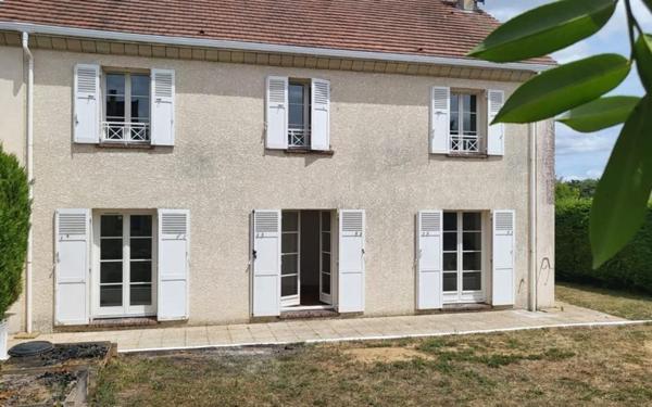 Maison à vendre    6 pièces • 155 m2 Étréchy