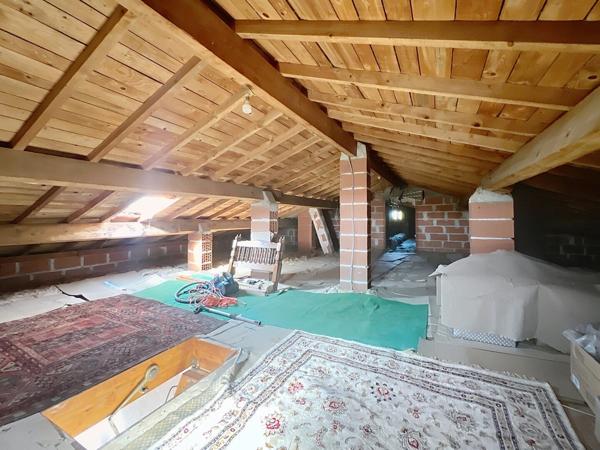 A VENDRE - LAVERNOSE LACASSE - Maison 5 pièces avec sous sol de 150m² et grand jardin