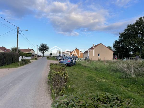 Très beau terrain à vendre à Montoldre