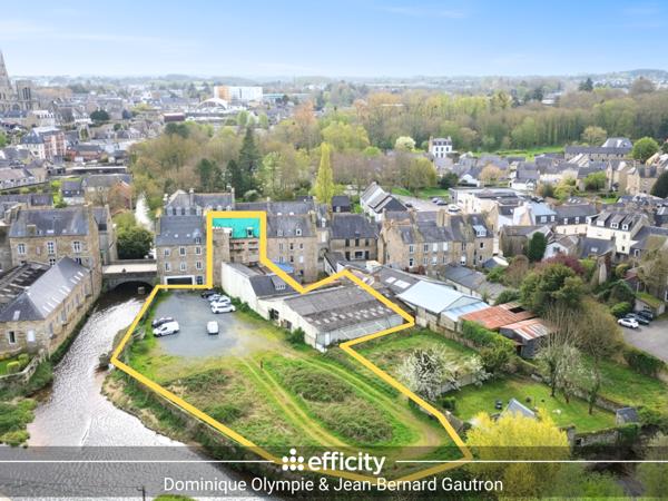 Immeuble 11 pièces - 700 m²