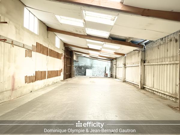 Immeuble 11 pièces - 700 m²