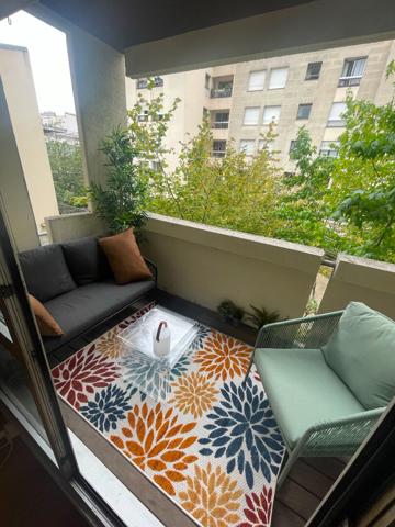Appartement Paris 3 pièce(s) 82.28 m2