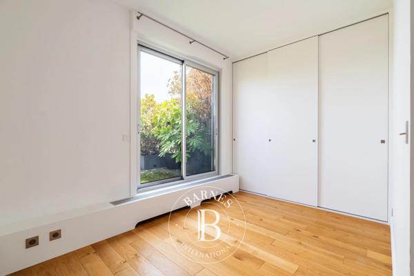 Paris 16ème, Appartement 3 Chambres -  170 m² à vendre