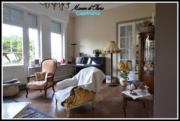 Maison de maître, individuelle de 185m² à Condé sur l'escaut