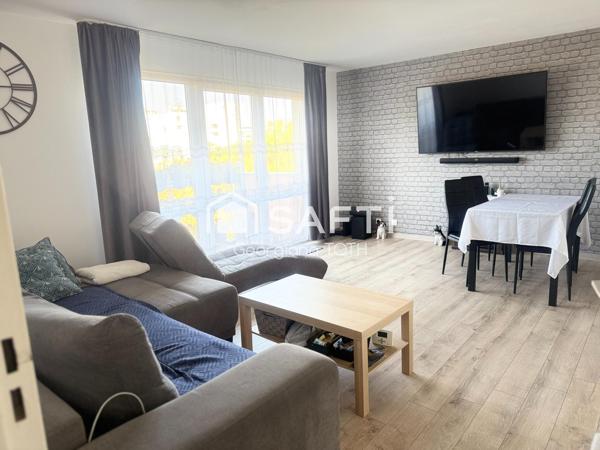 T3 lumineux avec balcon et parking, entièrement meublé et équipé.