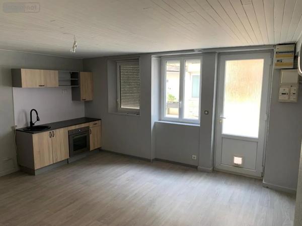 Location - Maison Bettant 01500 3 pièces 62 m 2