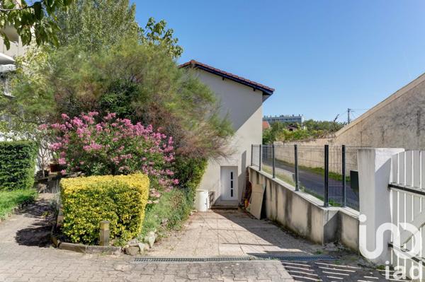 Maison à vendre 4 pièces 101 m² Pierre-Bénite