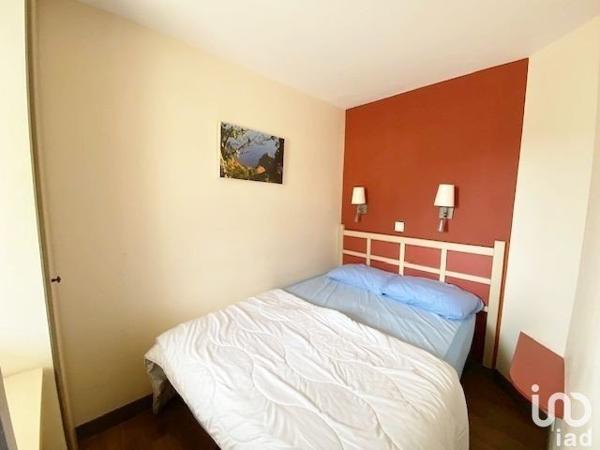 Appartement 2 pièces de 27 m² à Saint-Raphaël (83700)