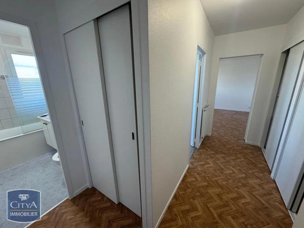 Appartement à louer 2 pièces 50.44m²