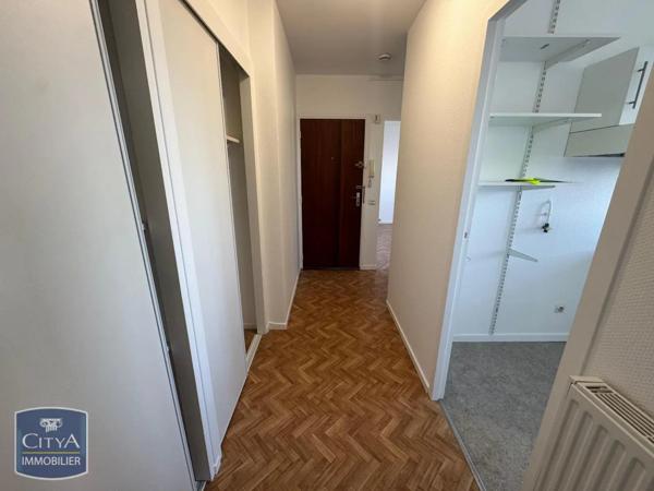 Appartement à louer 2 pièces 50.44m²
