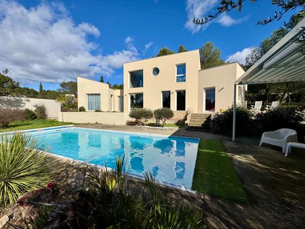 Maison Nimes 6 pièce(s) 192.02 m2