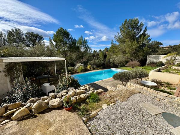 Maison Nimes 6 pièce(s) 192.02 m2