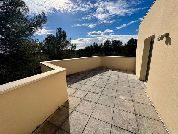 Maison Nimes 6 pièce(s) 192.02 m2