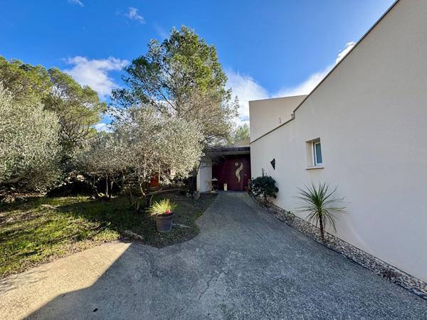 Maison Nimes 6 pièce(s) 192.02 m2